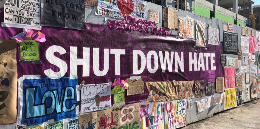 Mural that says "Shut down hate"